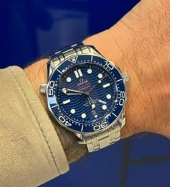 Omega Seamaster Diver 300 Automatic with ( OG KIT )